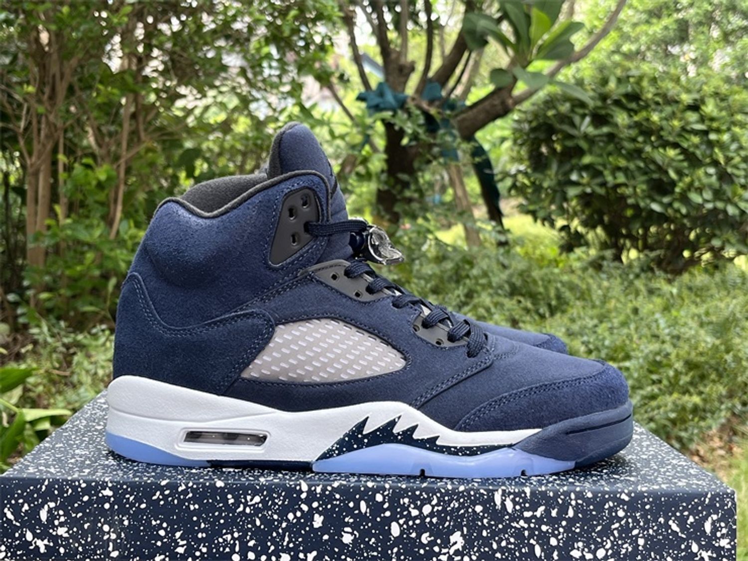 Jordan 5 Retro Georgetown