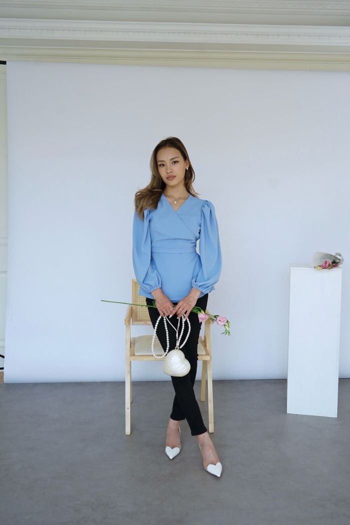 https://cdn.zochil.shop/e23d72b9-b6a5-4f7a-806c-c318d3eeb6ec_t700.jpg