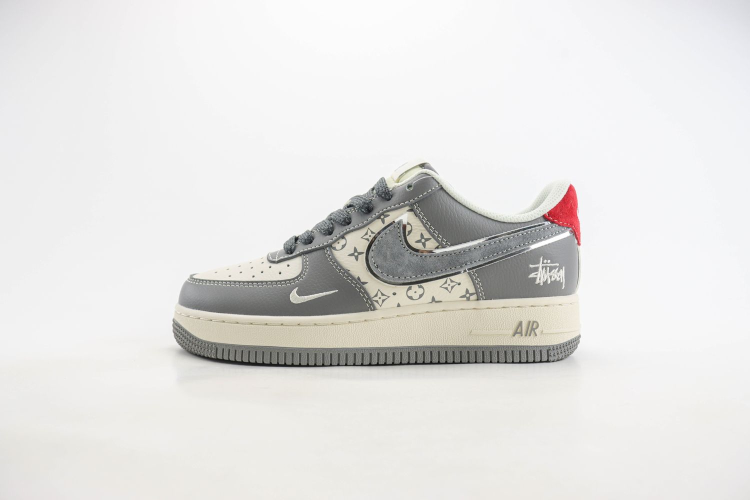 Nike Air Force 1 Low x Stussy 90