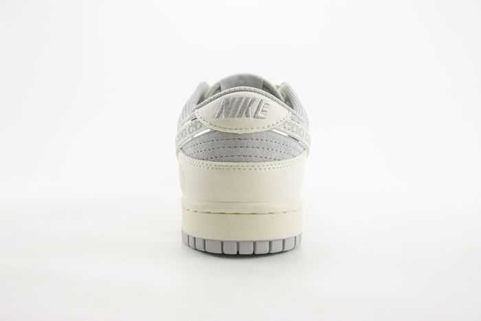 Nike SB Dunk Low x The North Face 37 