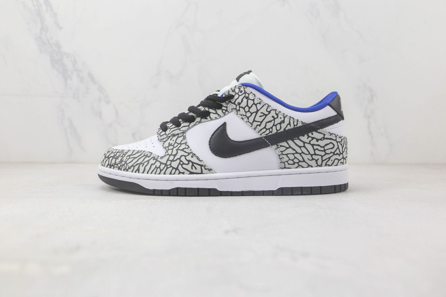 Nike x Supreme SB Dunk Low Pro 'White Cement' 