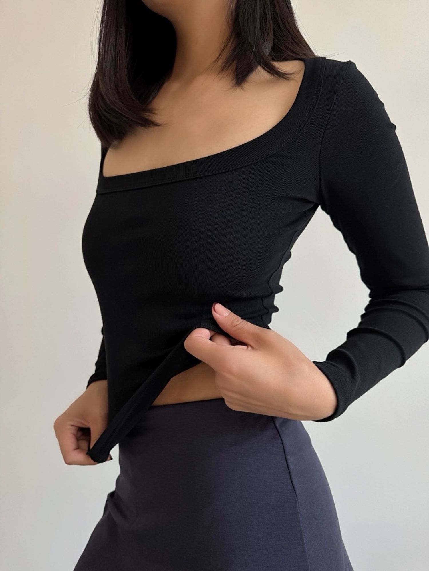 Square neck long sleeve top