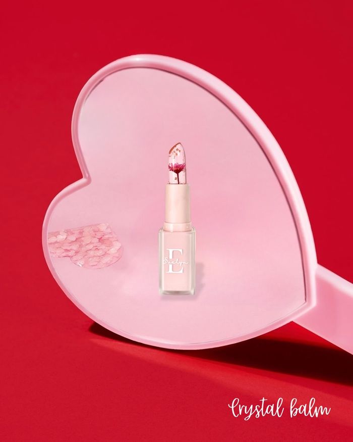 Flowery lip balm