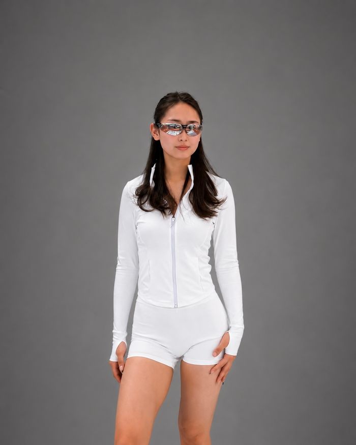 Komi Zip-up Jacket in White
