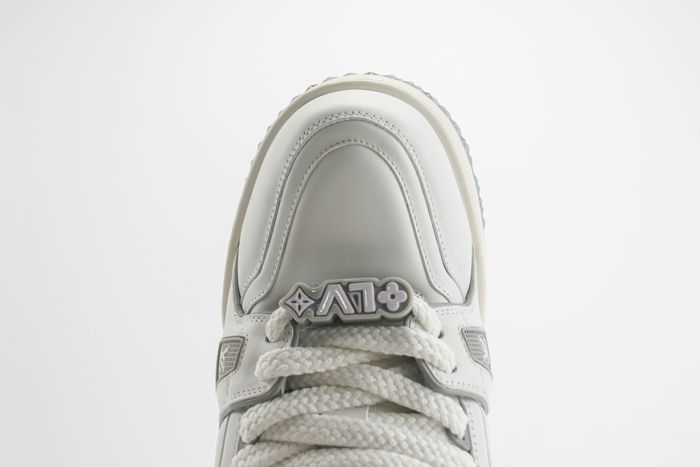 Louis Vuitton LV Trainer Maxi White / Grey