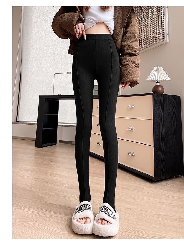 Дэгээтэй Cashmere ретүз