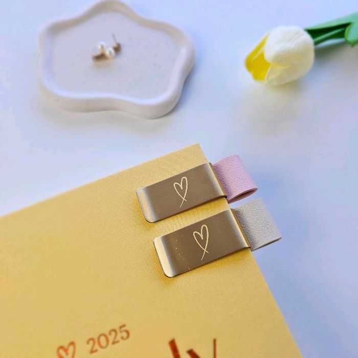 https://cdn.zochil.shop/e4a4a39c-b728-4c13-9828-d7adbcdbaf0e_t700.jpg