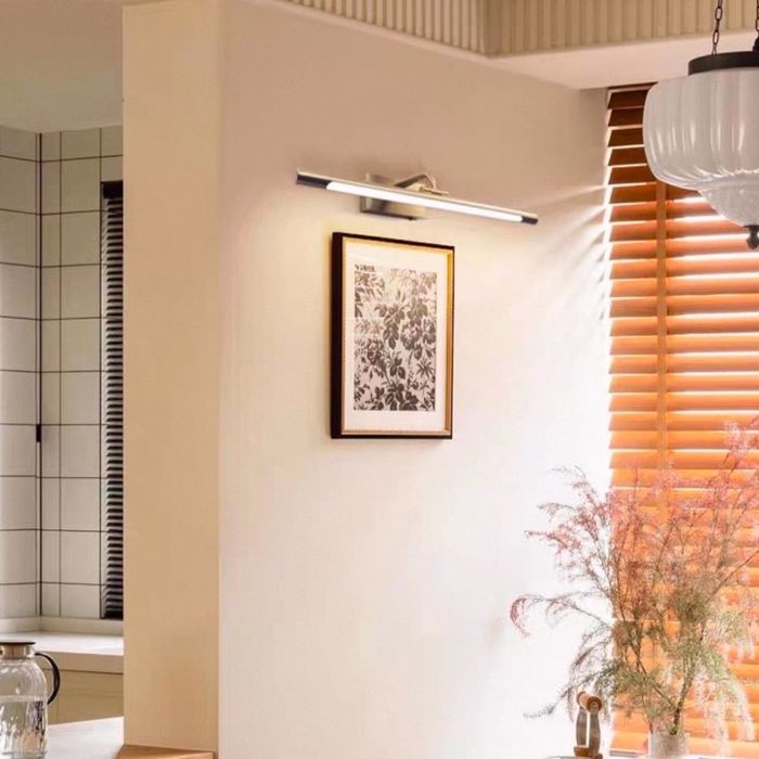 Цэнэглэдэг ханын гэрэл