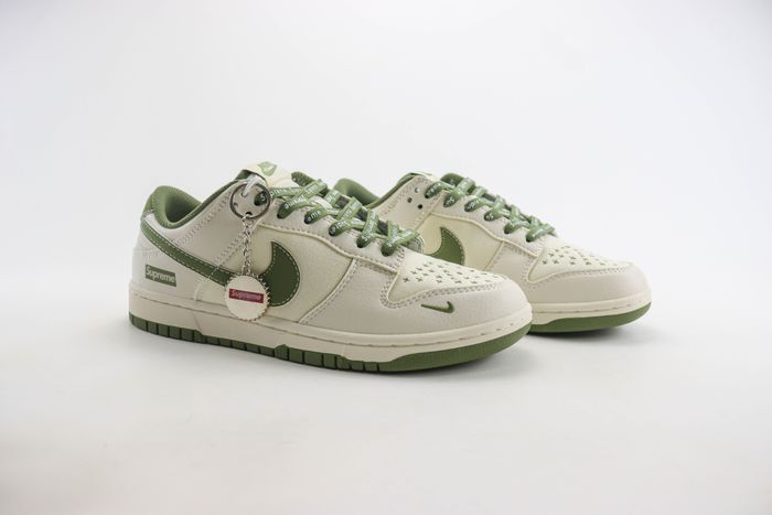 Nike SB Dunk Low x supreme 91