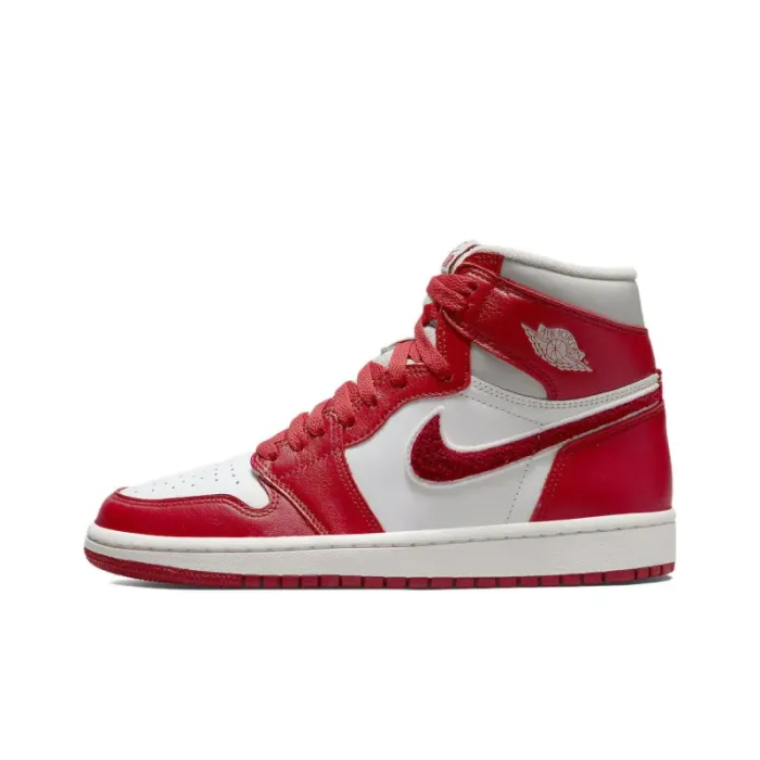 Jordan 1 Retro High OG 'Varsity Red' Women's