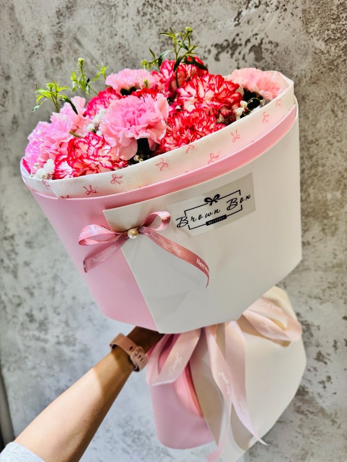 Башир цэцэгтэй баглаа