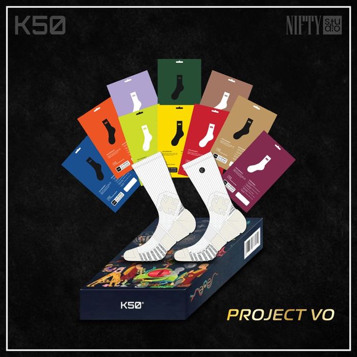 Заалны мангас багц