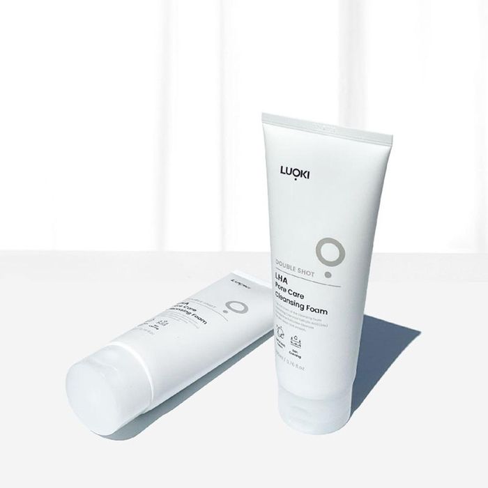 Luoki Double Shot LHA Pore Care Cleansing Foam