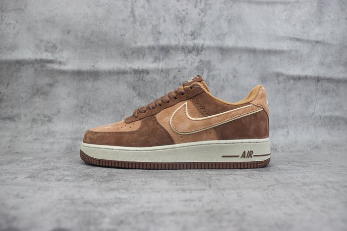 Nike Air Force 1 Mid 