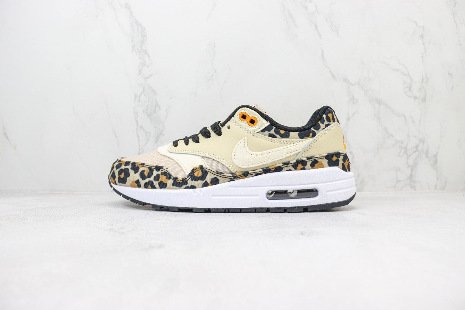 Nike Womens Air Max 1 Premium Leopard Desert Ore Orange Peel Black