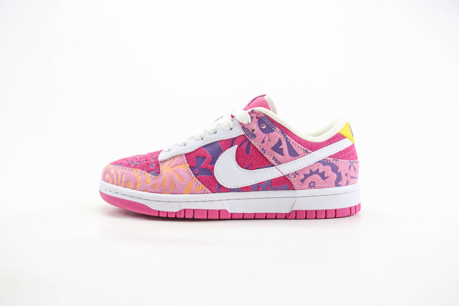 Nike SB Dunk Low 214