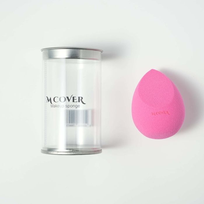 M cover makeup sponge