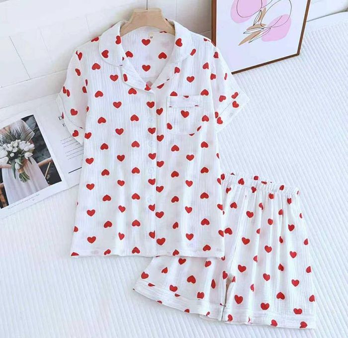 Эмэгтэй муслин гэрийн хос 