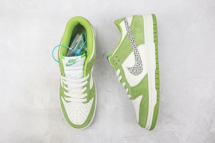 Nike Dunk Low AS "Safari Swoosh - Chlorphyll" 