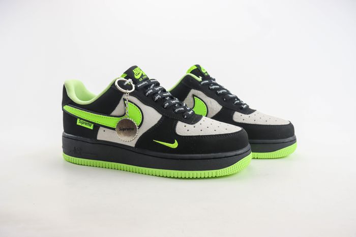 Nike Air Force 1  Low x supreme 65