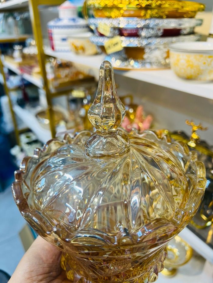 Чихрийн таваг Алтлаг тагтай загвар