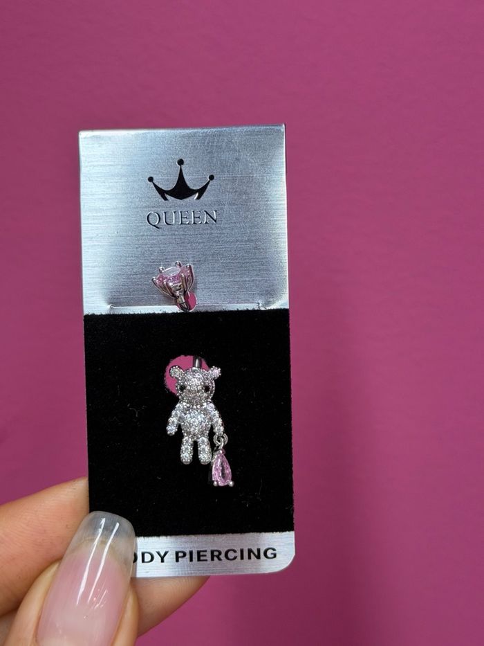 Хүйсний ээмэг 