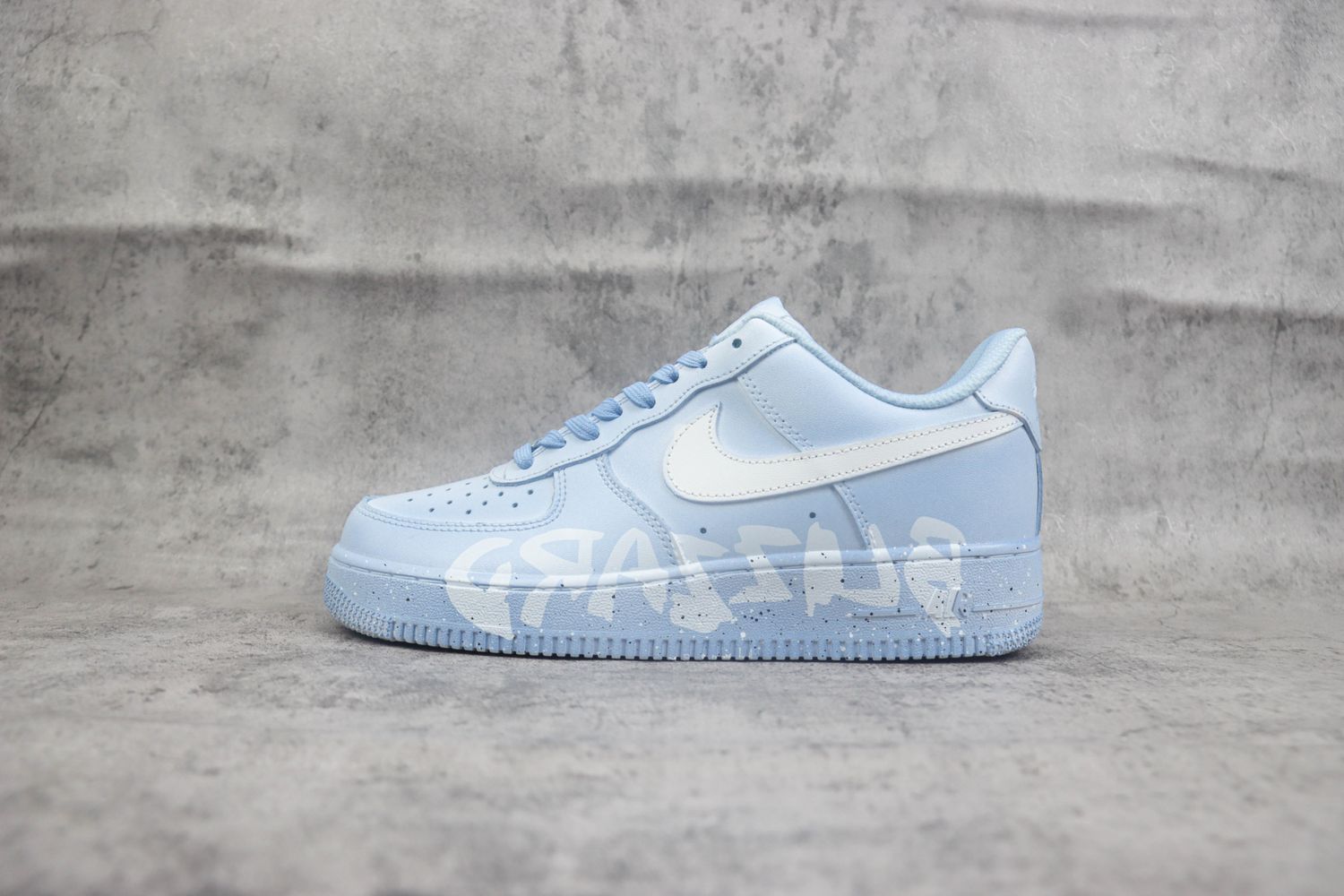 Nike Air Force 1  Low 385