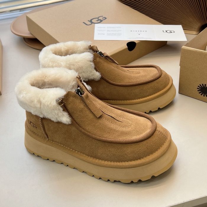 UGG Funkette Boots