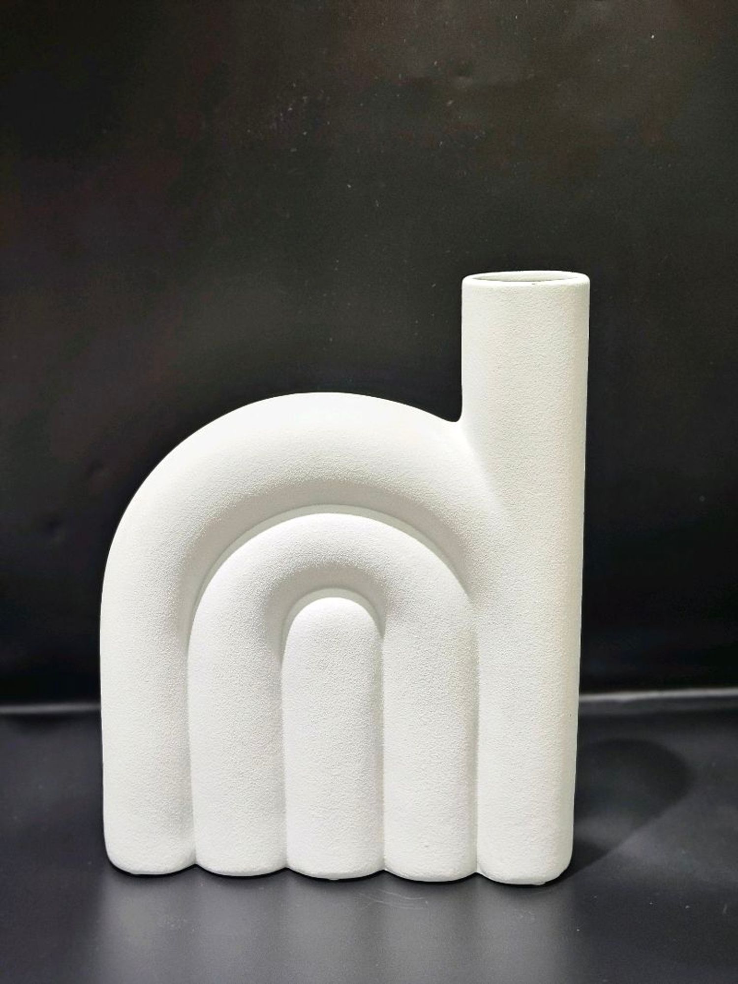 Керамик цэцгийн ваар