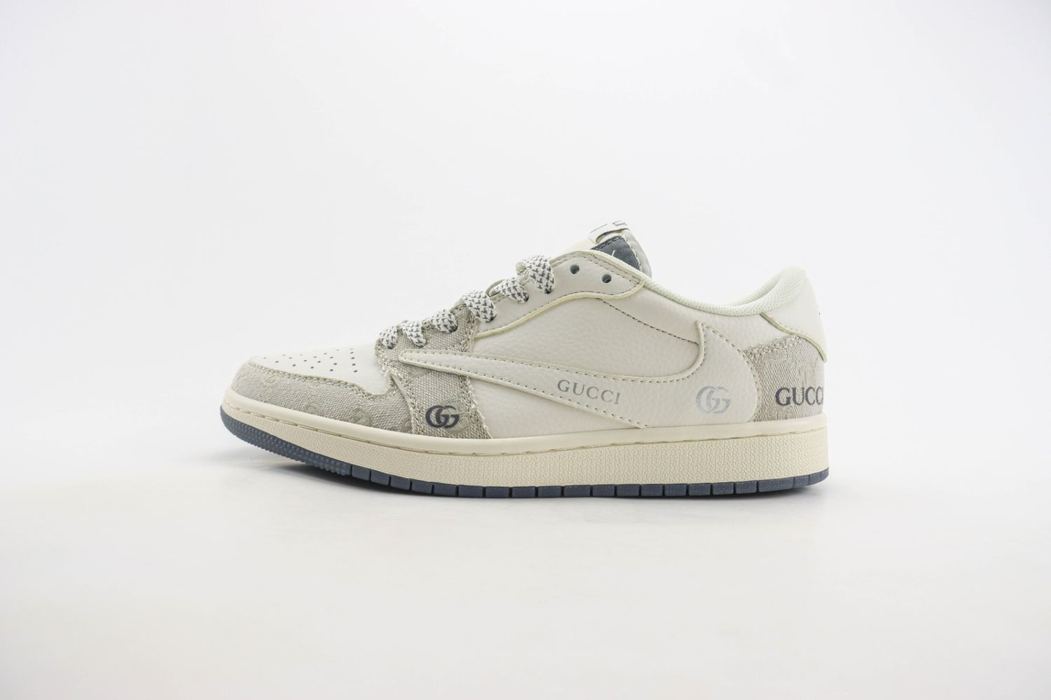 Fragment x Travis Scott x Gucci Air Jordan 1 Low 02