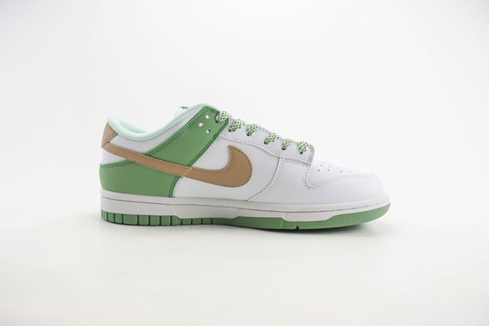 Nike SB Dunk Low x Yves Saint Laurent 02