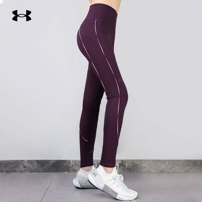 UNDER ARMOUR Ретүз