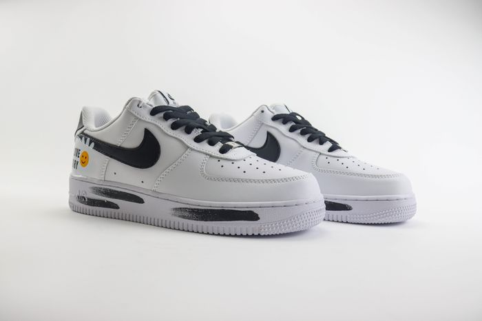 Nike Air Force 1 Low 330