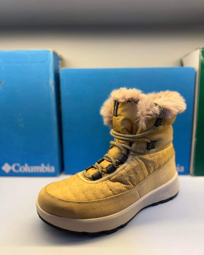 Columbia Women's Slopeside™ Peak Luxe Boot