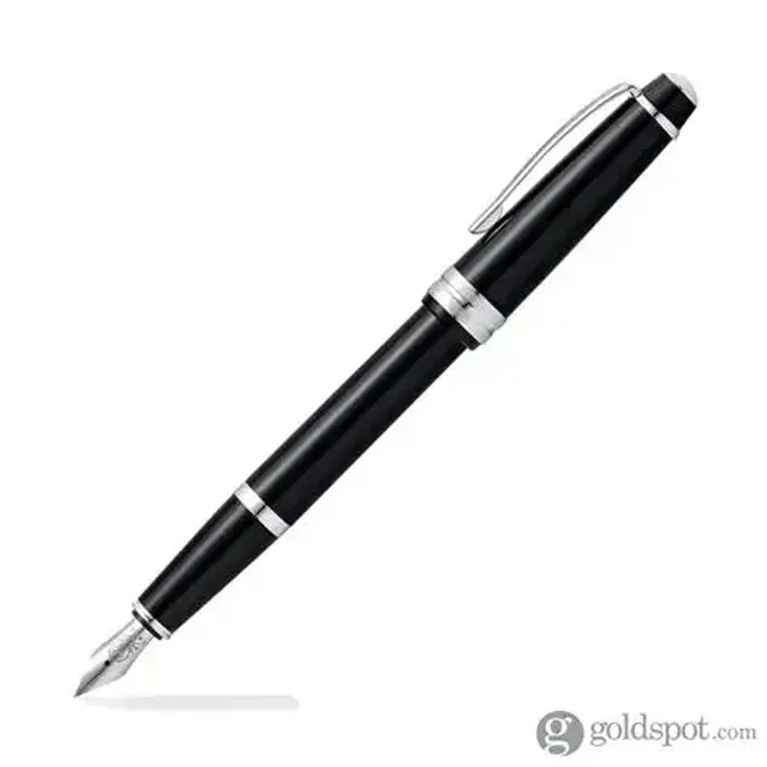 Sheaffer® 300 Glossy Black Fountain Pen With Chrome Trims - Medium