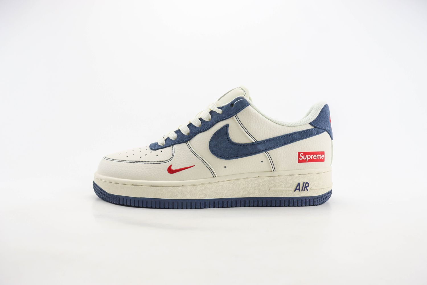 Nike Air Force 1Low x  supreme 63