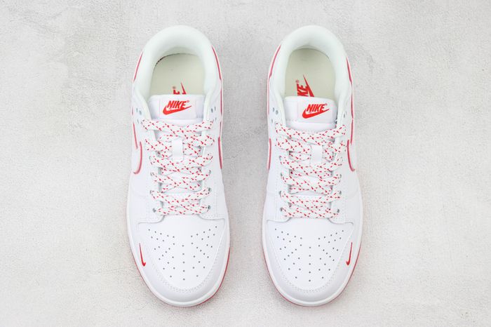 Nike Sb Dunk Low Supreme 123