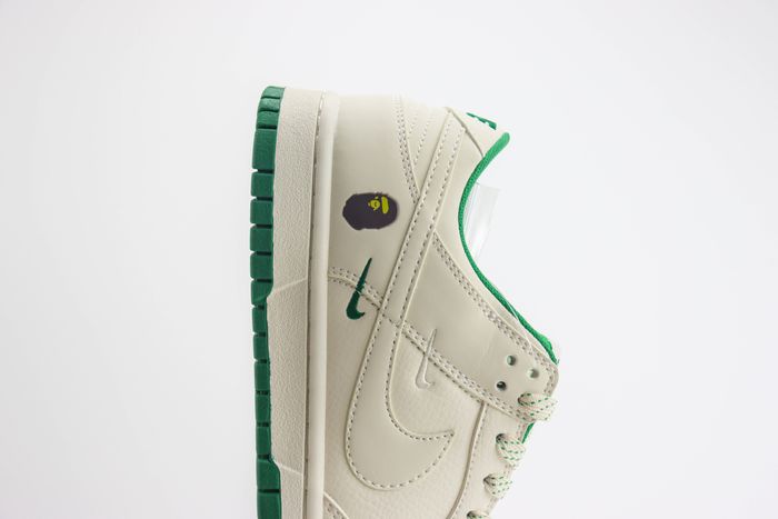 Nike SB Dunk Low DIY 02