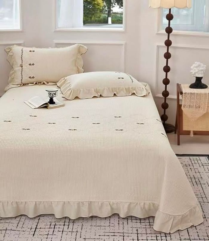 Зөөлөн цэвэр даавуун орны бүтээлэг