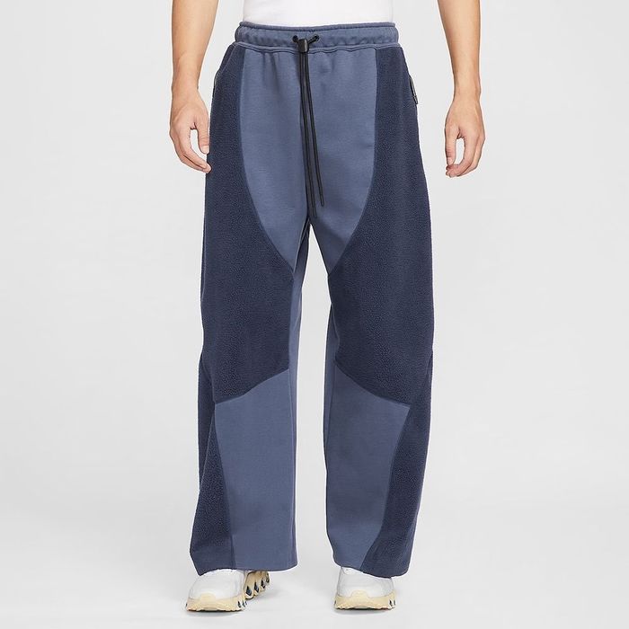 Nike tech open hem pant