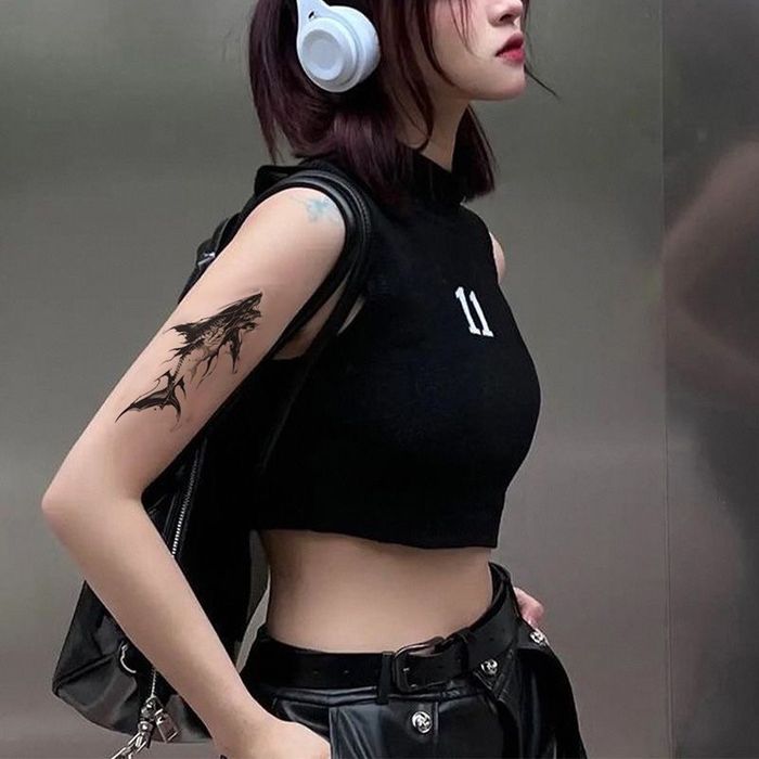 Аварга загас Усан шивээс