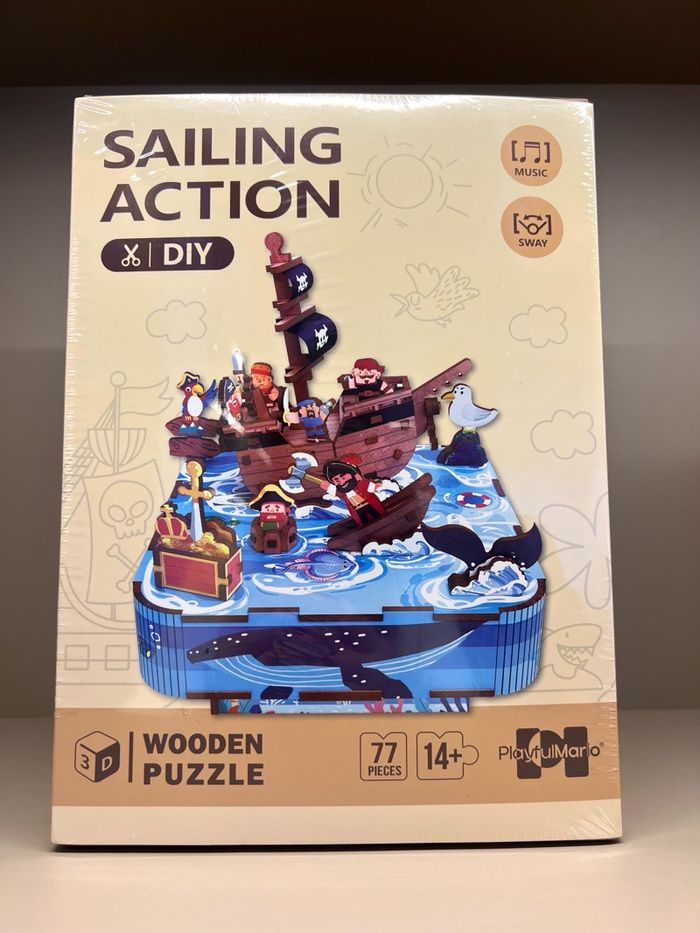 Sailing Action эгшигт хайрцаг