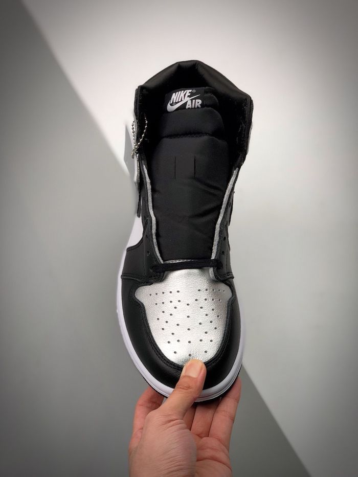 Air Jordan 1 High “Silver Toe”