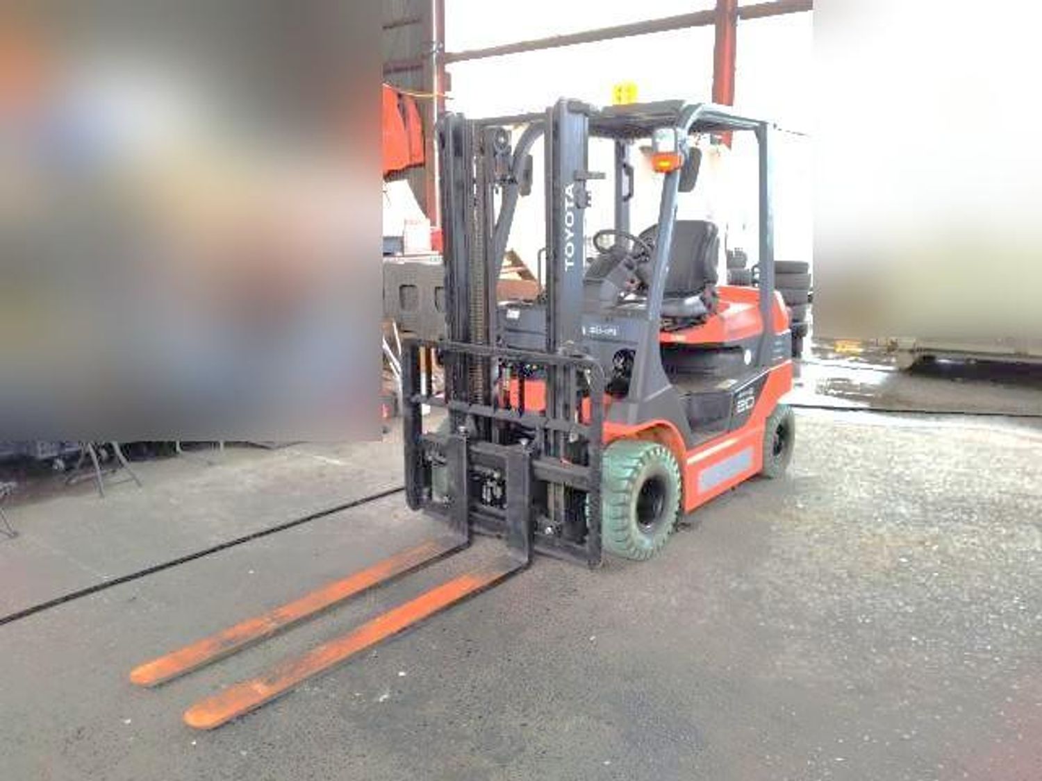 Toyota цахилгаан сэрээт өргөгч