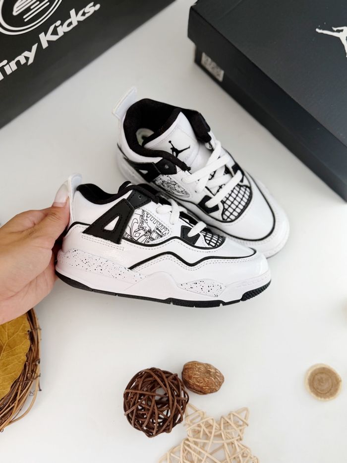 Air Jordan 4 Retro SE White