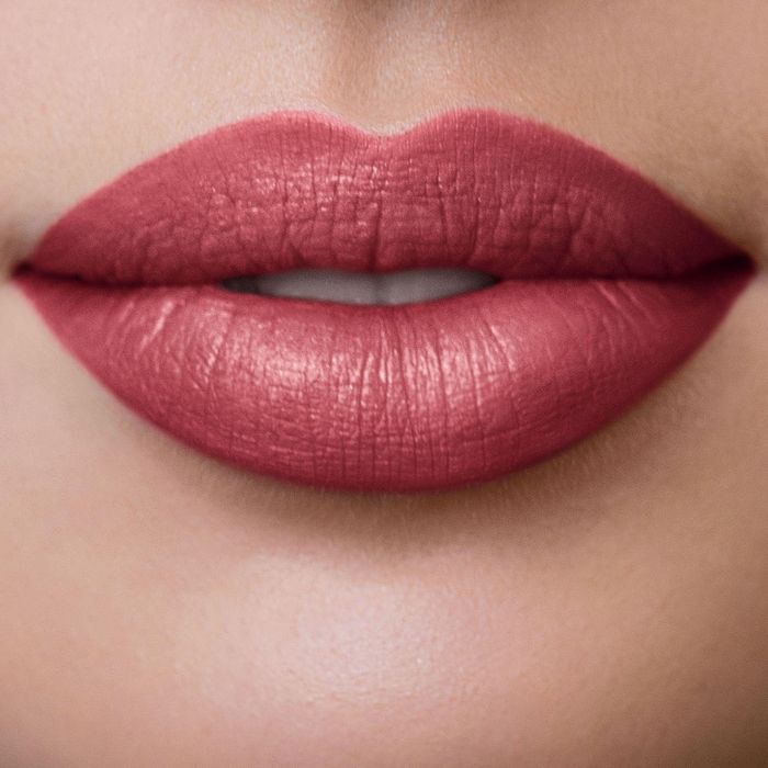 LIP SHOT  19 BERRYLICIOUS