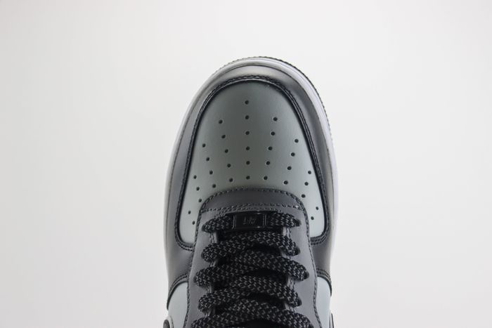 Nike Air Force 1 07 Low Black Smoke Grey 