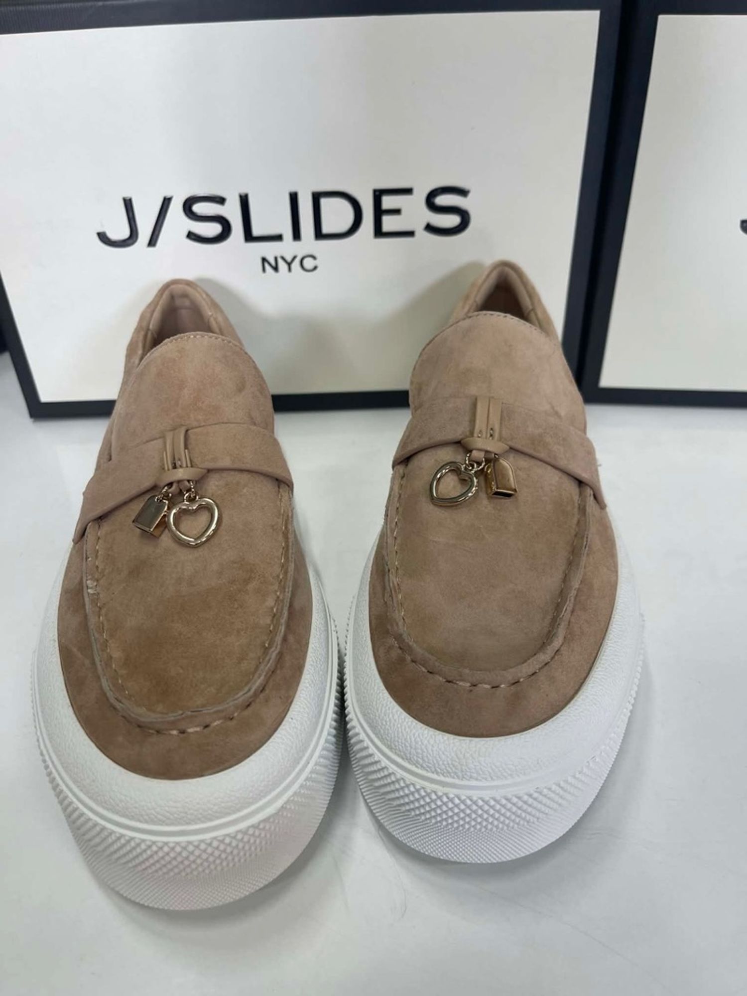 JSlides шаргал