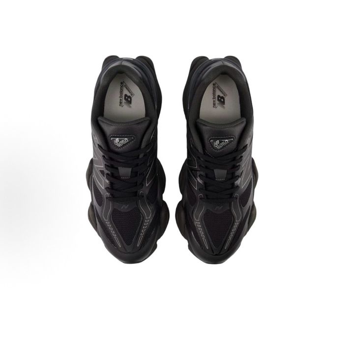 New Balance 9060 All Black
