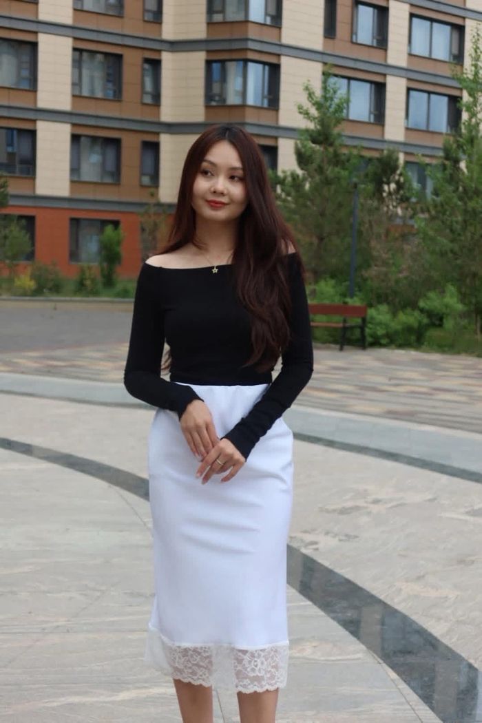 https://cdn.zochil.shop/ec300d04-5073-4ef6-bb40-9944513aeca4_t700.jpg